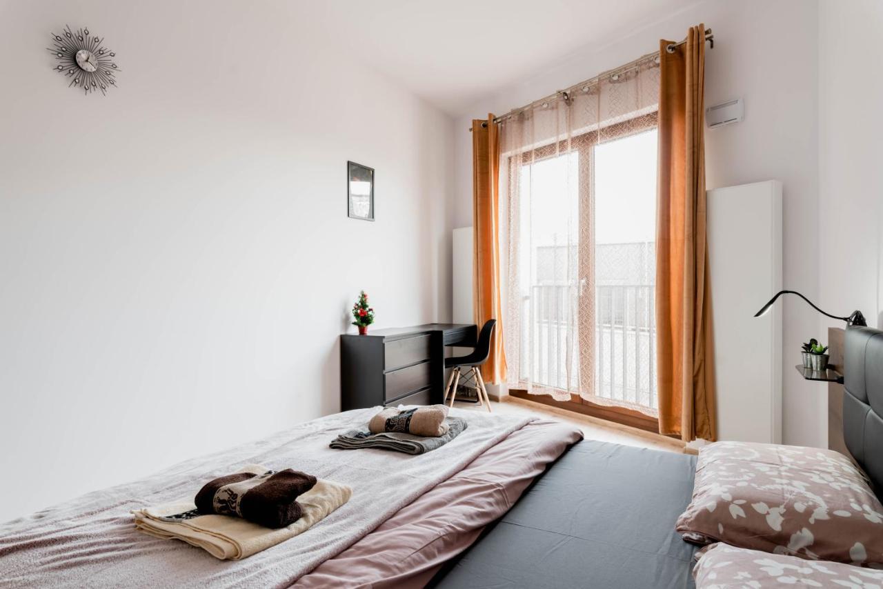 Ferienwohnung Apartwro - Apartament Przy Wyspie Slodowej, Garaz, Projektor, Rowery Breslau Exterior foto