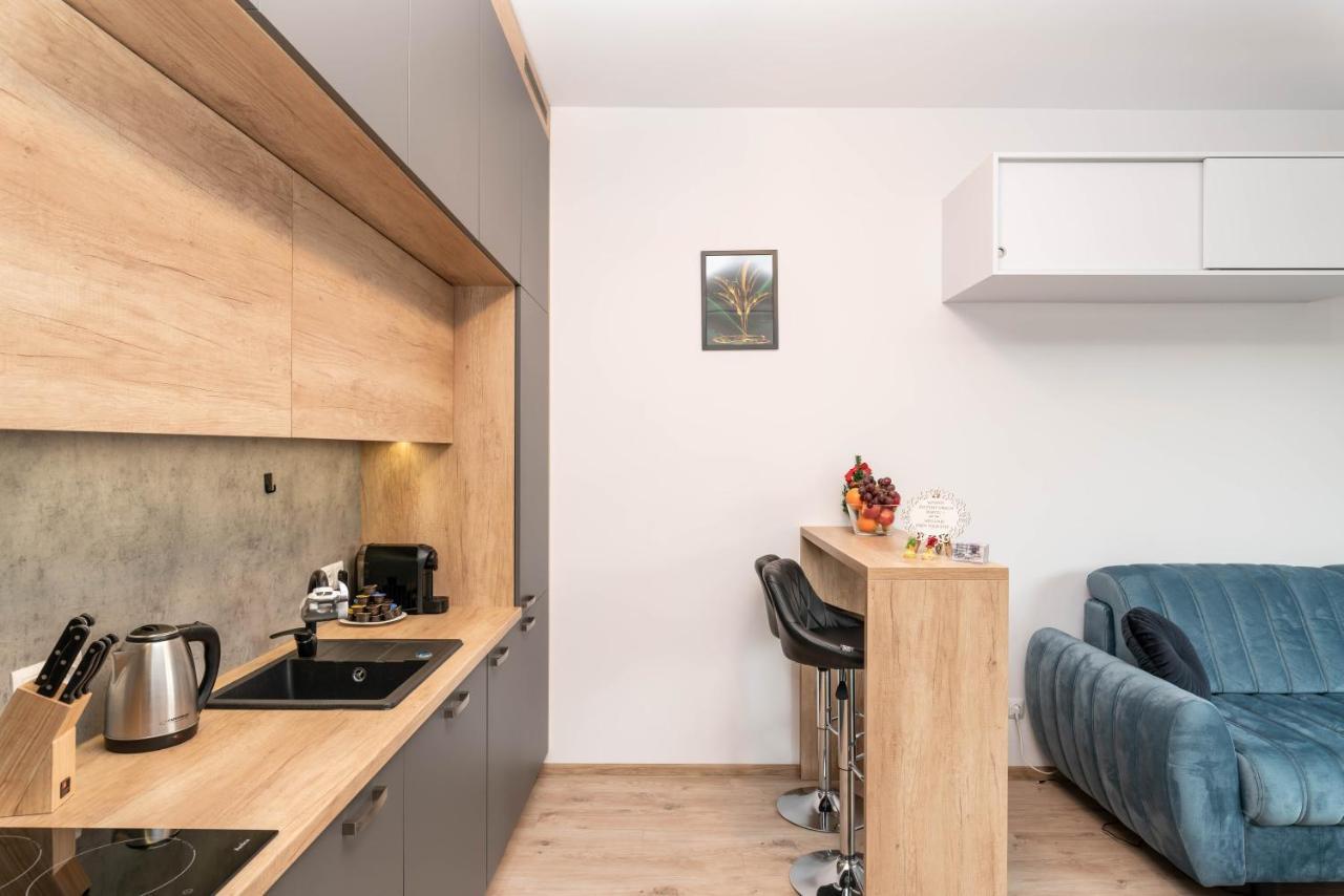 Ferienwohnung Apartwro - Apartament Przy Wyspie Slodowej, Garaz, Projektor, Rowery Breslau Exterior foto